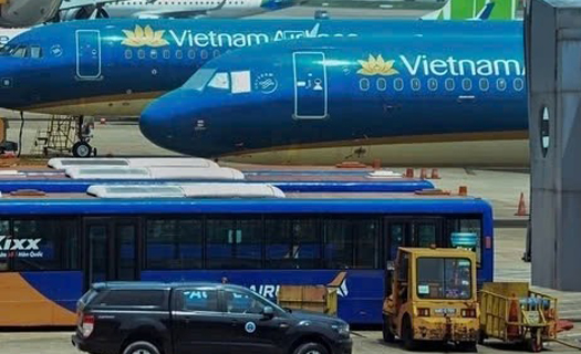 Cục Hàng không nói gì về giá vé bay Tết cao, nhiều đường bay đã 